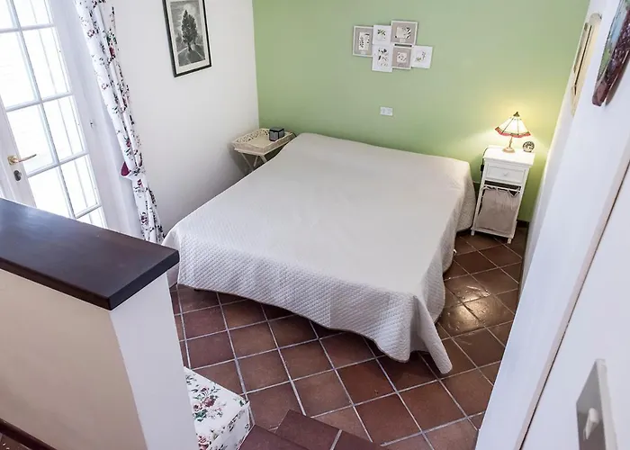 S315 - Sirolo, Singola Con Giardino Panoramico